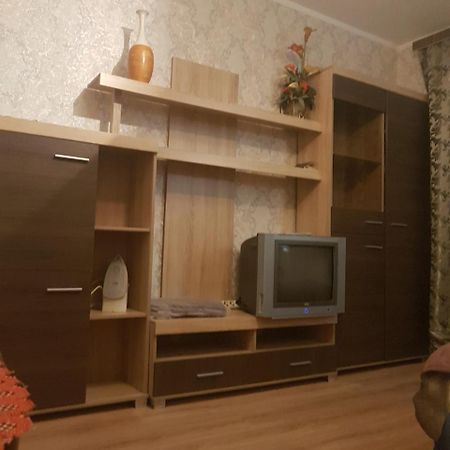 Аpartments Rivne Hotel Kvartira Автовокзал Центр Экстерьер фото